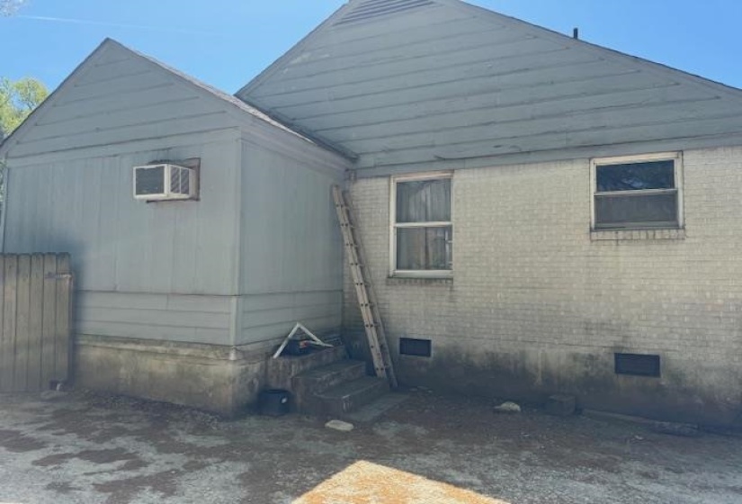 1345 MARIA ST, Memphis, Tennessee 38122, 2 Bedroom Bedrooms, 5 Room Rooms,1 BathroomBathrooms,Residential,For Sale,MARIA,0,10207701