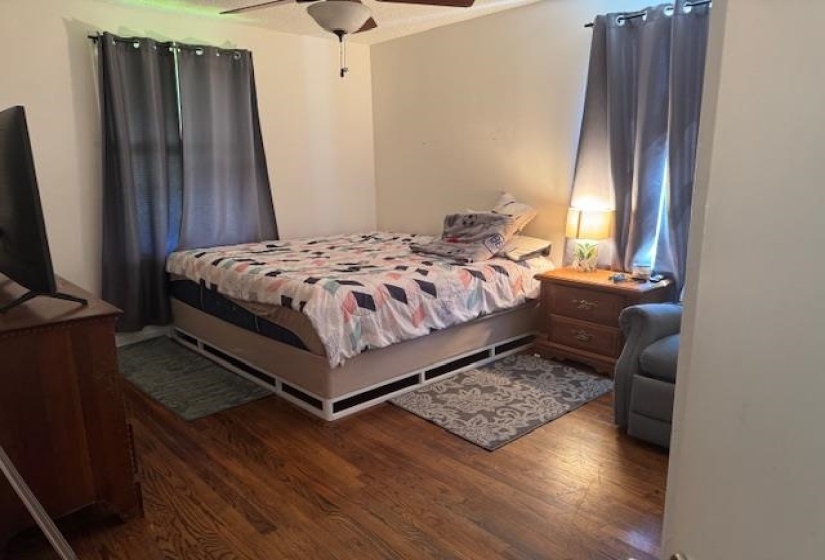1345 MARIA ST, Memphis, Tennessee 38122, 2 Bedroom Bedrooms, 5 Room Rooms,1 BathroomBathrooms,Residential,For Sale,MARIA,0,10207701