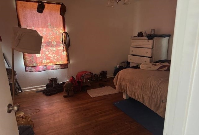 1345 MARIA ST, Memphis, Tennessee 38122, 2 Bedroom Bedrooms, 5 Room Rooms,1 BathroomBathrooms,Residential,For Sale,MARIA,0,10207701