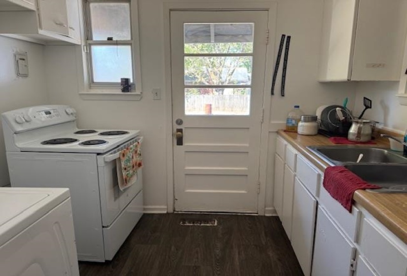 1345 MARIA ST, Memphis, Tennessee 38122, 2 Bedroom Bedrooms, 5 Room Rooms,1 BathroomBathrooms,Residential,For Sale,MARIA,0,10207701
