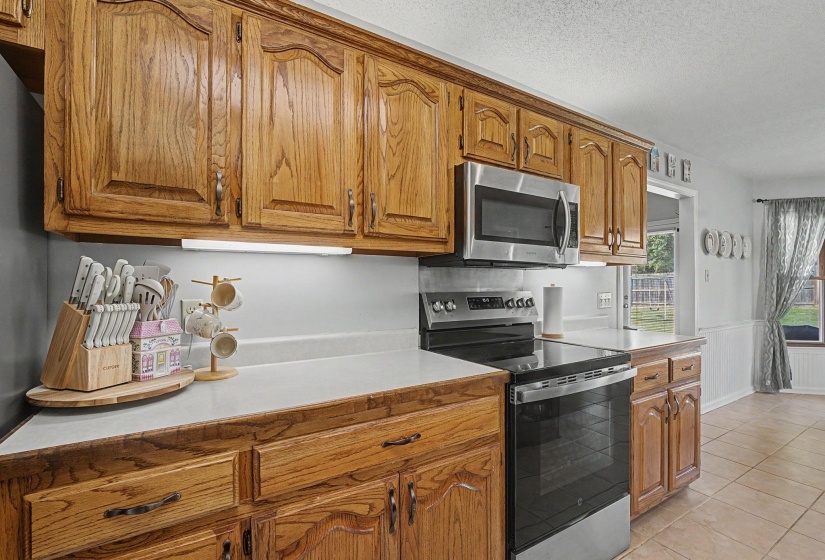 2729 SHADOW POINT CV, Memphis, Tennessee 38016, 4 Bedroom Bedrooms, 8 Room Rooms,2.1 BathroomBathrooms,Residential,For Sale,SHADOW POINT,0,10229360