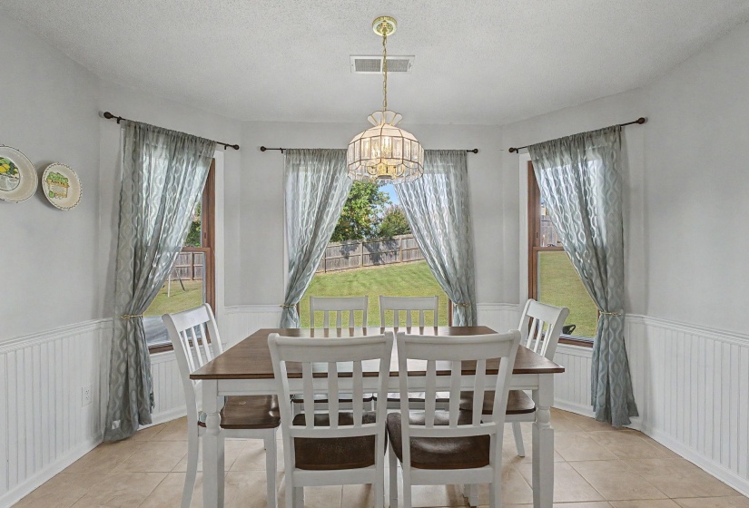2729 SHADOW POINT CV, Memphis, Tennessee 38016, 4 Bedroom Bedrooms, 8 Room Rooms,2.1 BathroomBathrooms,Residential,For Sale,SHADOW POINT,0,10229360