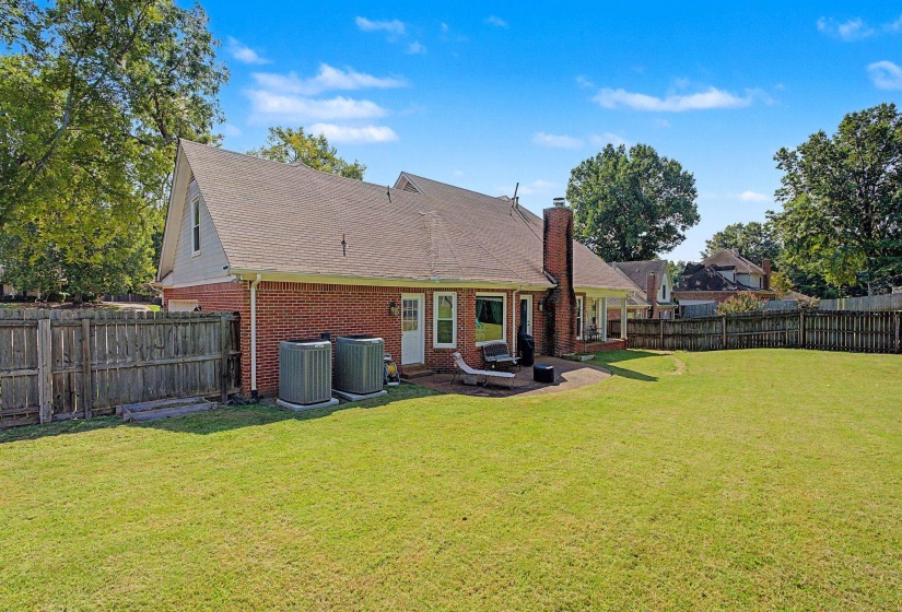 2729 SHADOW POINT CV, Memphis, Tennessee 38016, 4 Bedroom Bedrooms, 8 Room Rooms,2.1 BathroomBathrooms,Residential,For Sale,SHADOW POINT,0,10229360