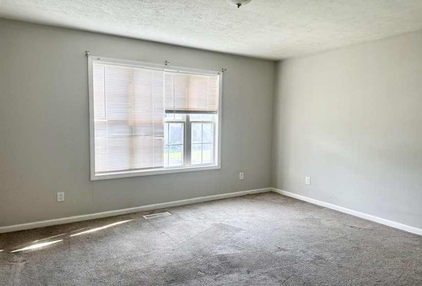 8 CHANNING LOOP, Brownsville, Tennessee 38012, 3 Bedroom Bedrooms, 5 Room Rooms,2 BathroomBathrooms,Residential,For Sale,CHANNING,0,10229362