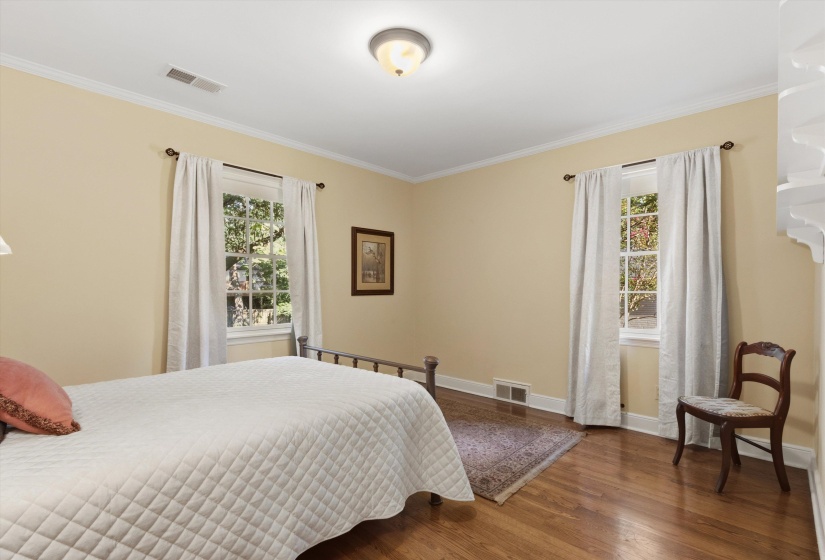 239 GARDENIA DR, Memphis, Tennessee 38117, 3 Bedroom Bedrooms, 7 Room Rooms,2 BathroomBathrooms,Residential,For Sale,GARDENIA,0,10229363