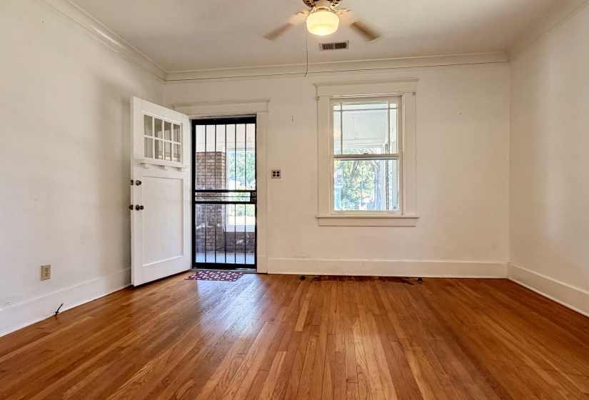 1701 FAXON AVE, Memphis, Tennessee 38112, 2 Bedroom Bedrooms, 5 Room Rooms,1 BathroomBathrooms,Residential,For Sale,FAXON,0,10229365