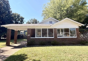 1701 FAXON AVE, Memphis, Tennessee 38112, 2 Bedroom Bedrooms, 5 Room Rooms,1 BathroomBathrooms,Residential,For Sale,FAXON,0,10229365 1701 FAXON AVE, Memphis, Tennessee 38112, 2 Bedroom Bedrooms, 5 Room Rooms,1 BathroomBathrooms,Residential,For Sale,FAXON,0,10229365