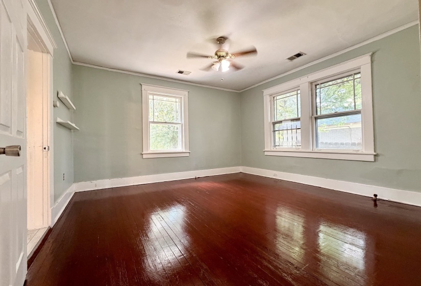 1701 FAXON AVE, Memphis, Tennessee 38112, 2 Bedroom Bedrooms, 5 Room Rooms,1 BathroomBathrooms,Residential,For Sale,FAXON,0,10229365