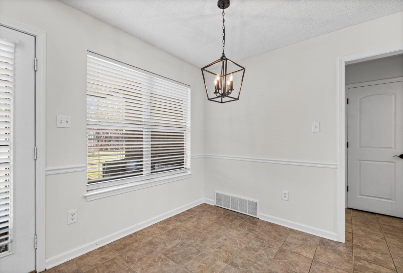 155 HIDDEN GARDEN DR, Oakland, Tennessee 38060, 4 Bedroom Bedrooms, 7 Room Rooms,2.1 BathroomBathrooms,Residential,For Sale,HIDDEN GARDEN,0,10229366