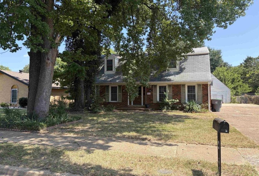 3410 EMERALD ST, Memphis, Tennessee 38115, 4 Bedroom Bedrooms, 9 Room Rooms,2 BathroomBathrooms,Residential,For Sale,EMERALD,0,10229368
