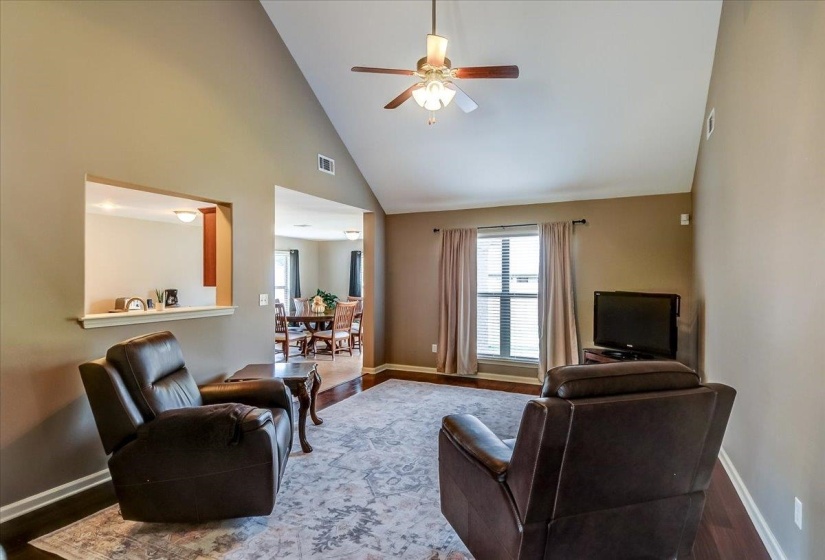 12348 DARTON DR, Arlington, Tennessee 38002, 5 Bedroom Bedrooms, 8 Room Rooms,3 BathroomBathrooms,Residential,For Sale,DARTON,0,10229371