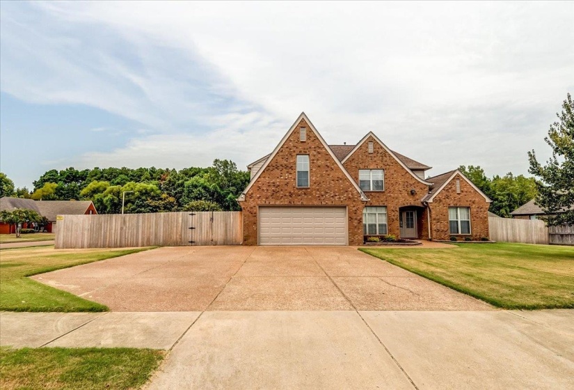 12348 DARTON DR, Arlington, Tennessee 38002, 5 Bedroom Bedrooms, 8 Room Rooms,3 BathroomBathrooms,Residential,For Sale,DARTON,0,10229371