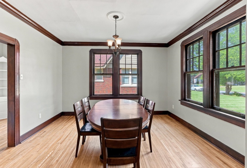 961 BARKSDALE ST, Memphis, Tennessee 38107, 3 Bedroom Bedrooms, 7 Room Rooms,2 BathroomBathrooms,Residential,For Sale,BARKSDALE,0,10229373