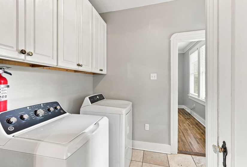 961 BARKSDALE ST, Memphis, Tennessee 38107, 3 Bedroom Bedrooms, 7 Room Rooms,2 BathroomBathrooms,Residential,For Sale,BARKSDALE,0,10229373