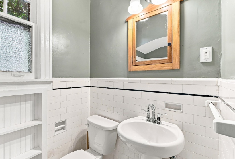 961 BARKSDALE ST, Memphis, Tennessee 38107, 3 Bedroom Bedrooms, 7 Room Rooms,2 BathroomBathrooms,Residential,For Sale,BARKSDALE,0,10229373