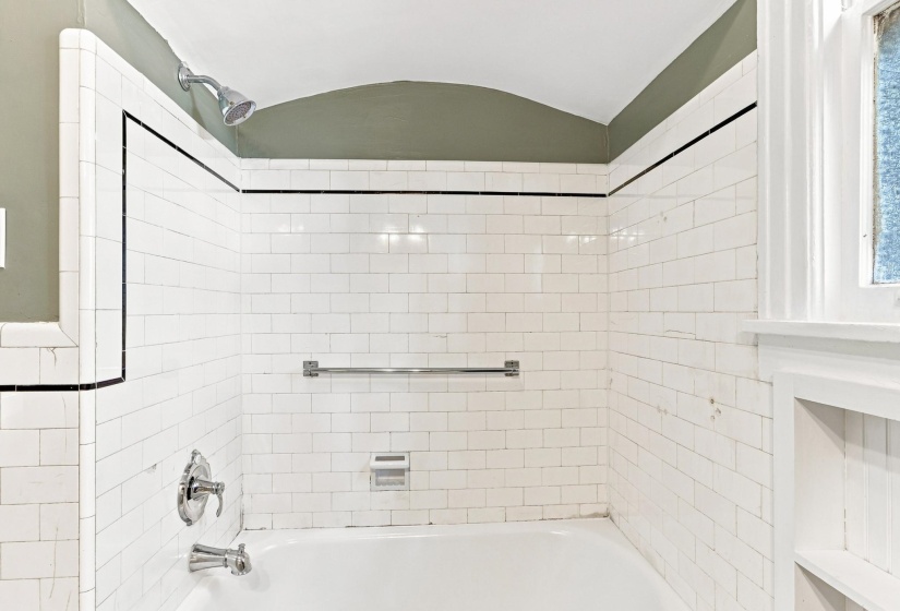 961 BARKSDALE ST, Memphis, Tennessee 38107, 3 Bedroom Bedrooms, 7 Room Rooms,2 BathroomBathrooms,Residential,For Sale,BARKSDALE,0,10229373