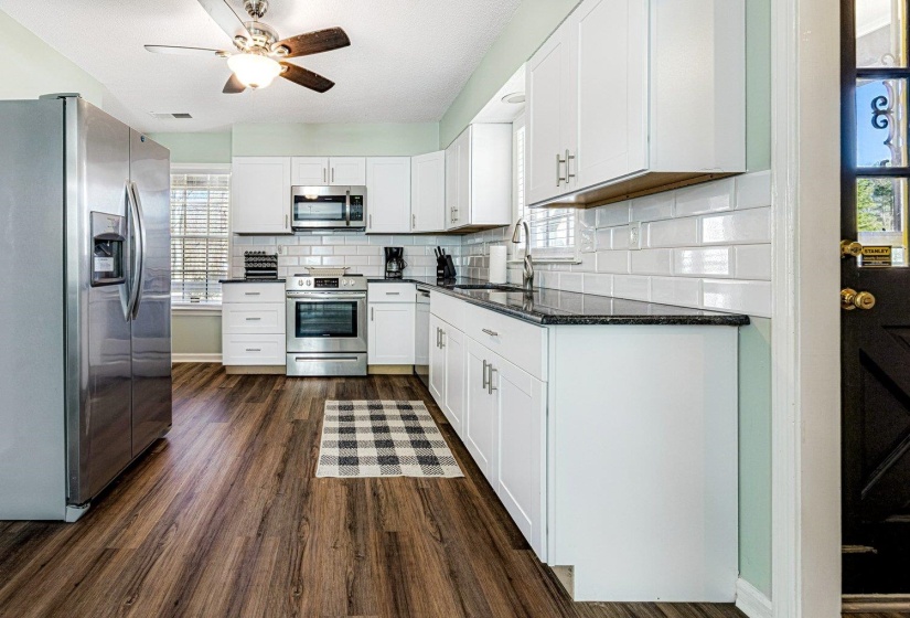 401 SANGA RD, Memphis, Tennessee 38018, 8 Bedroom Bedrooms, 2 Room Rooms,6 BathroomBathrooms,Residential,For Sale,SANGA,0,10229374