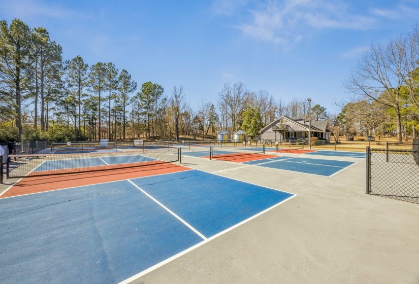 401 SANGA RD, Memphis, Tennessee 38018, 8 Bedroom Bedrooms, 2 Room Rooms,6 BathroomBathrooms,Residential,For Sale,SANGA,0,10229374