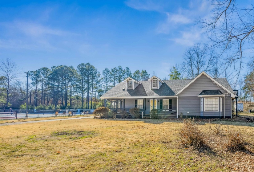 401 SANGA RD, Memphis, Tennessee 38018, 8 Bedroom Bedrooms, 2 Room Rooms,6 BathroomBathrooms,Residential,For Sale,SANGA,0,10229374