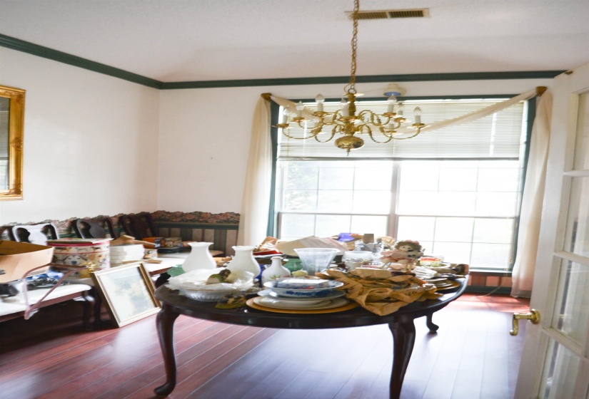 3817 AARON CV, Bartlett, Tennessee 38135, 5 Bedroom Bedrooms, 8 Room Rooms,3 BathroomBathrooms,Residential,For Sale,AARON,0,10229375