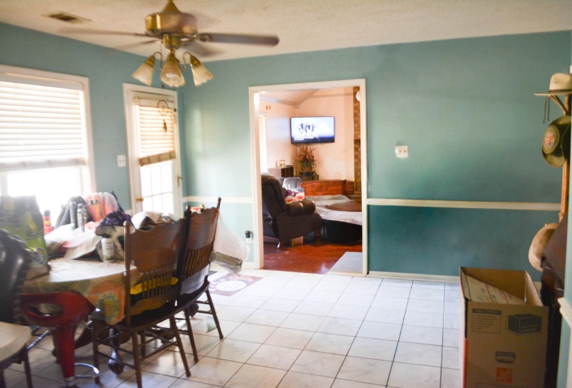 3817 AARON CV, Bartlett, Tennessee 38135, 5 Bedroom Bedrooms, 8 Room Rooms,3 BathroomBathrooms,Residential,For Sale,AARON,0,10229375