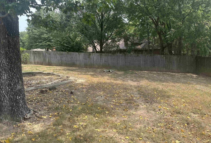 2010 MT BADON LN, Memphis, Tennessee 38016, 6 Bedroom Bedrooms, 10 Room Rooms,3 BathroomBathrooms,Residential,For Sale,MT BADON,0,10229376
