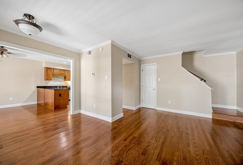 1685 REGENTS PARK DR, Memphis, Tennessee 38104, 2 Bedroom Bedrooms, 5 Room Rooms,1.1 BathroomBathrooms,Residential,For Sale,REGENTS PARK,0,10229377