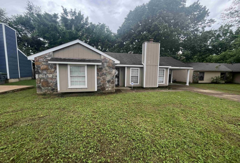 3305 BURGESS DR, Memphis, Tennessee 38118, 3 Bedroom Bedrooms, 5 Room Rooms,2 BathroomBathrooms,Residential,For Sale,BURGESS,0,10229385