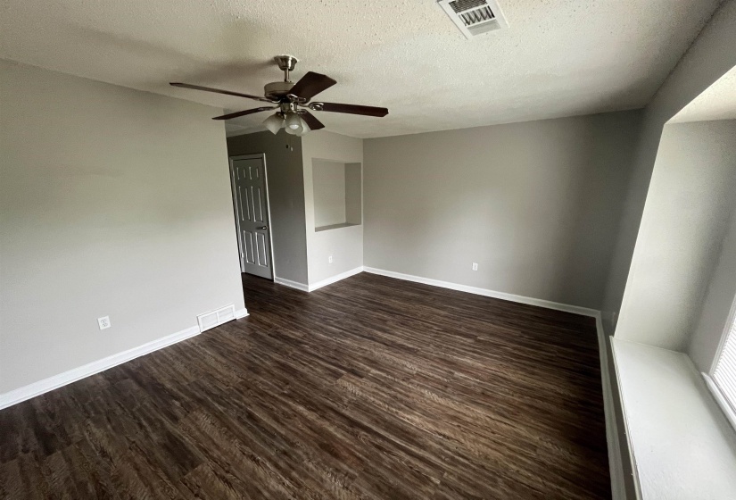 3305 BURGESS DR, Memphis, Tennessee 38118, 3 Bedroom Bedrooms, 5 Room Rooms,2 BathroomBathrooms,Residential,For Sale,BURGESS,0,10229385