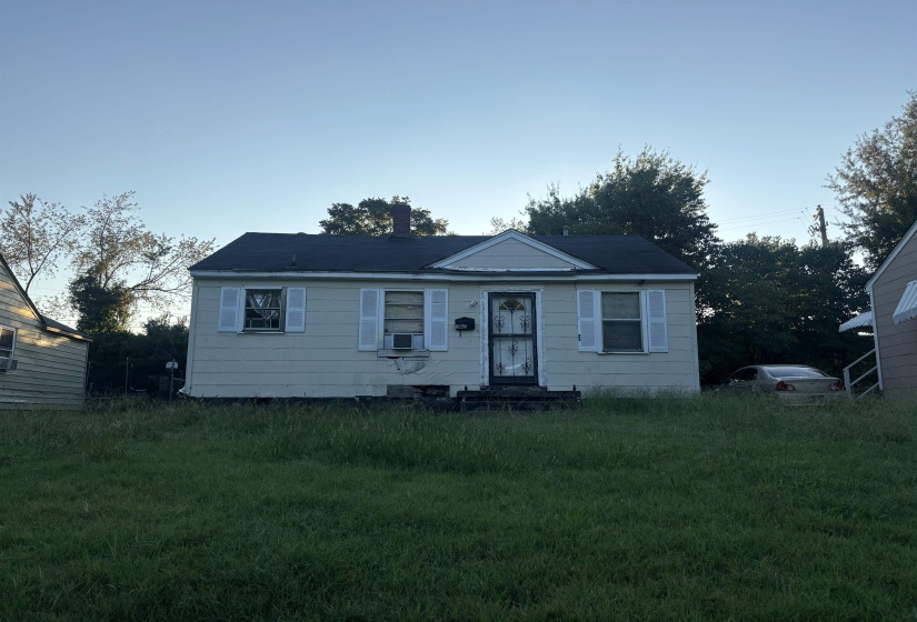 1987 BELMAR ST, Memphis, Tennessee 38106, 3 Bedroom Bedrooms, 6 Room Rooms,1 BathroomBathrooms,Residential,For Sale,BELMAR,0,10229387