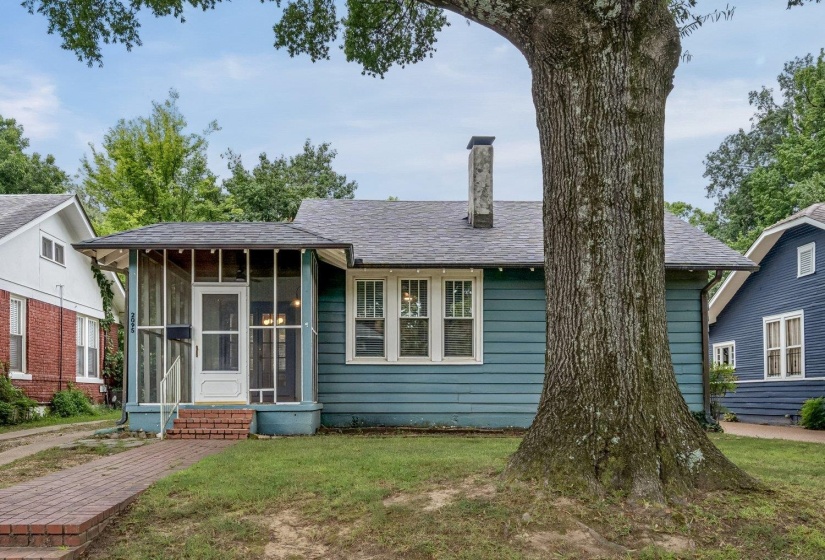 2095 WASHINGTON AVE, Memphis, Tennessee 38104, 2 Bedroom Bedrooms, 5 Room Rooms,1 BathroomBathrooms,Rental Properties,For Sale,WASHINGTON,0,10229401
