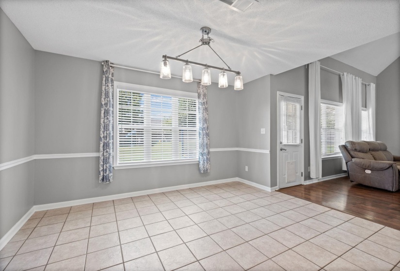 713 ELIZABETH DR, Atoka, Tennessee 38004, 5 Bedroom Bedrooms, 9 Room Rooms,3 BathroomBathrooms,Residential,For Sale,ELIZABETH,0,10229392