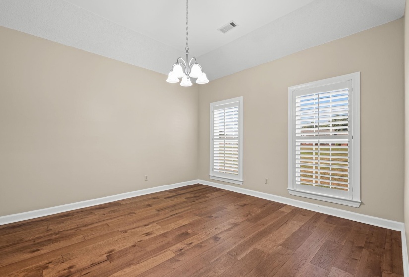 371 BRIERHEDGE RD, Covington, Tennessee 38019, 3 Bedroom Bedrooms, 8 Room Rooms,2.1 BathroomBathrooms,Residential,For Sale,BRIERHEDGE,0,10229393