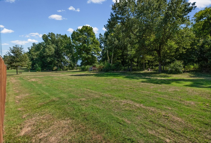 371 BRIERHEDGE RD, Covington, Tennessee 38019, 3 Bedroom Bedrooms, 8 Room Rooms,2.1 BathroomBathrooms,Residential,For Sale,BRIERHEDGE,0,10229393