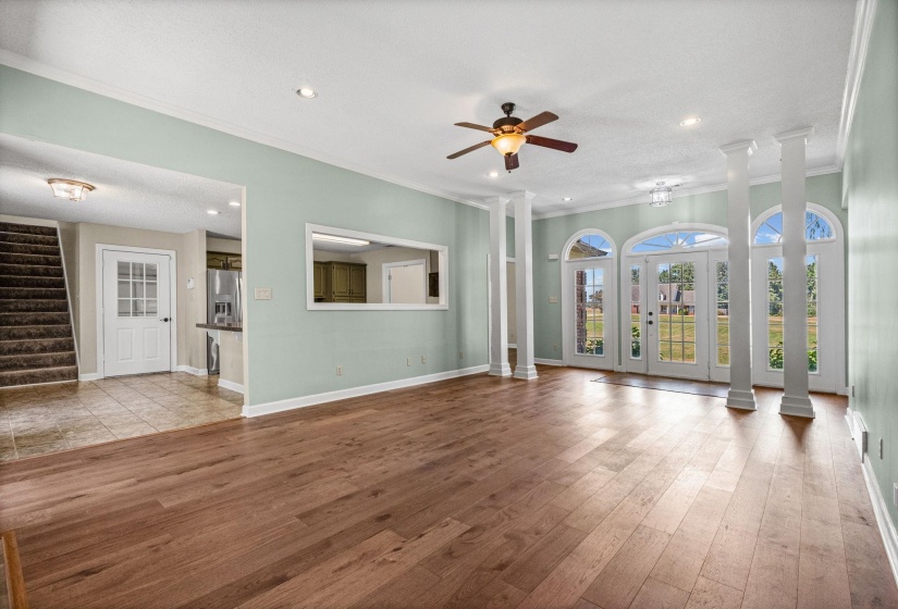 371 BRIERHEDGE RD, Covington, Tennessee 38019, 3 Bedroom Bedrooms, 8 Room Rooms,2.1 BathroomBathrooms,Residential,For Sale,BRIERHEDGE,0,10229393