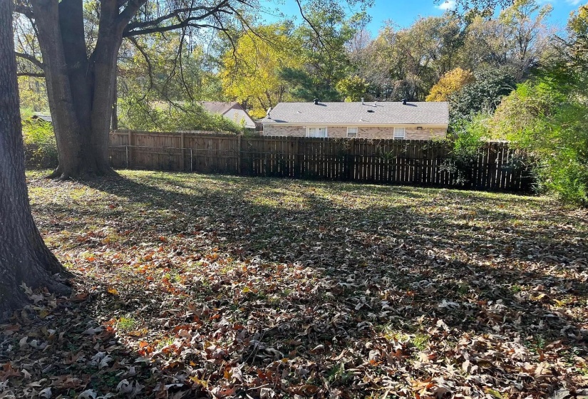 5255 BROKEN OAK DR, Unincorporated, Tennessee 38127, 3 Bedroom Bedrooms, 5 Room Rooms,1 BathroomBathrooms,Residential,For Sale,BROKEN OAK,0,10229394