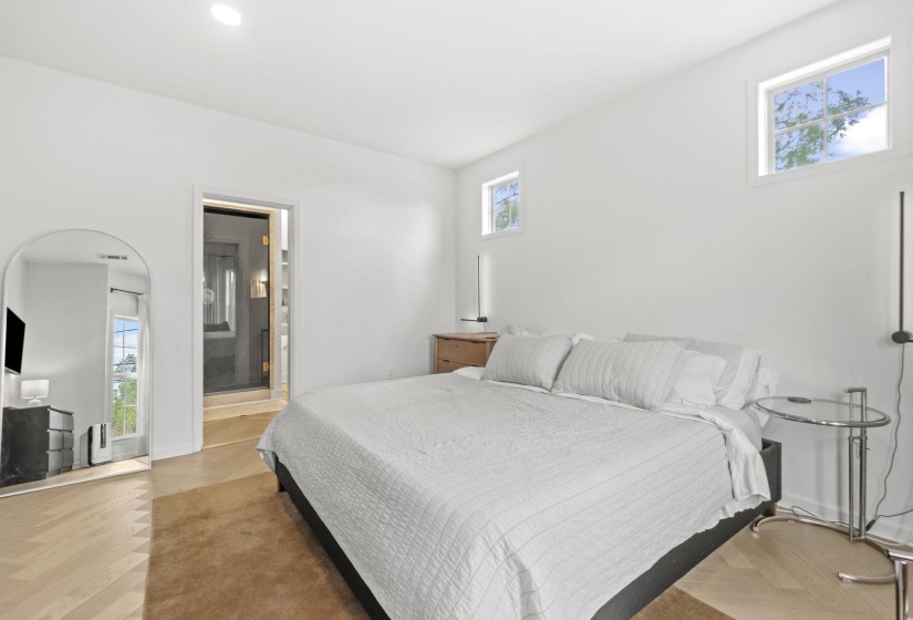 127 CAROLINA AVE, Memphis, Tennessee 38103, 2 Bedroom Bedrooms, 5 Room Rooms,2.1 BathroomBathrooms,Residential,For Sale,CAROLINA,0,10229395
