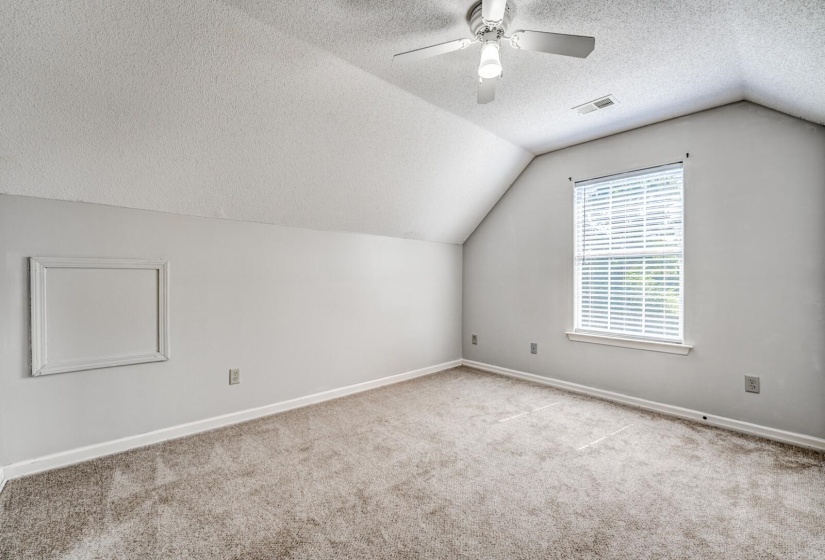 40 HANNAH CV, Oakland, Tennessee 38068, 3 Bedroom Bedrooms, 6 Room Rooms,2.1 BathroomBathrooms,Residential,For Sale,HANNAH,0,10229396