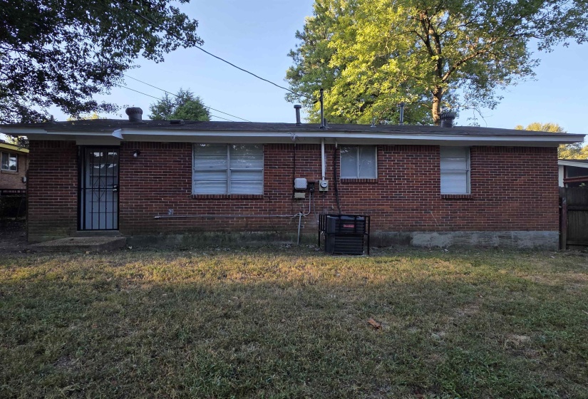 2282 ARLENE AVE, Memphis, Tennessee 38127, 3 Bedroom Bedrooms, 6 Room Rooms,1 BathroomBathrooms,Residential,For Sale,ARLENE,0,10229398