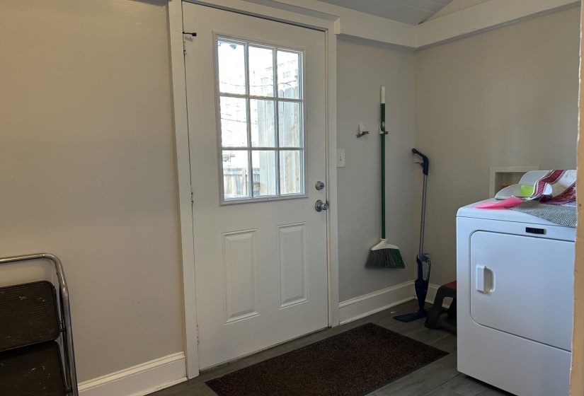 449 GARLAND ST, Memphis, Tennessee 38104, 4 Bedroom Bedrooms, 10 Room Rooms,2 BathroomBathrooms,Residential,For Sale,GARLAND,0,10229400
