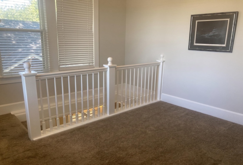 449 GARLAND ST, Memphis, Tennessee 38104, 4 Bedroom Bedrooms, 10 Room Rooms,2 BathroomBathrooms,Residential,For Sale,GARLAND,0,10229400