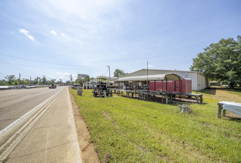 3465 HIGHWAY 64 HWY, Crump, Tennessee 38327, 0 , 0 ,0,Commercial/industrial,For Sale,HIGHWAY 64,0,10229403
