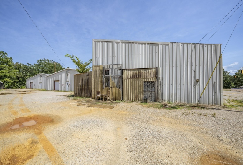 3465 HIGHWAY 64 HWY, Crump, Tennessee 38327, 0 , 0 ,0,Commercial/industrial,For Sale,HIGHWAY 64,0,10229403