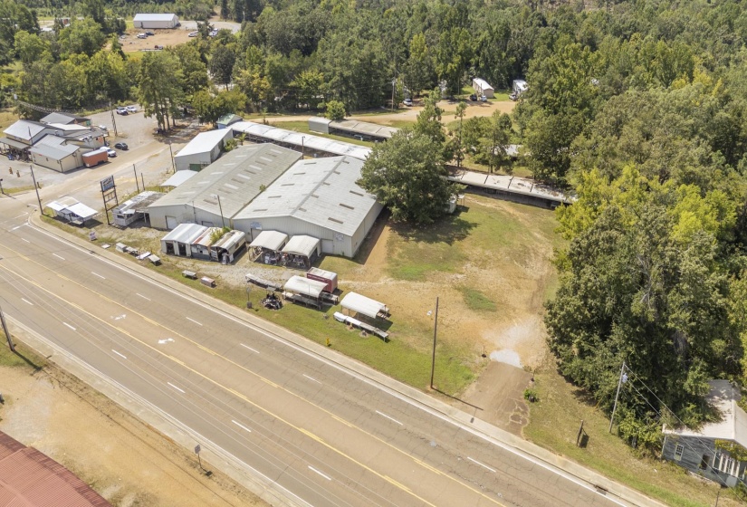 3465 HIGHWAY 64 HWY, Crump, Tennessee 38327, 0 , 0 ,0,Commercial/industrial,For Sale,HIGHWAY 64,0,10229403