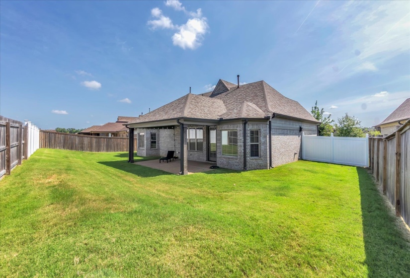 2183 COLERIDGE DR, Cordova, Tennessee 38016, 4 Bedroom Bedrooms, 7 Room Rooms,3 BathroomBathrooms,Residential,For Sale,COLERIDGE,0,10229404