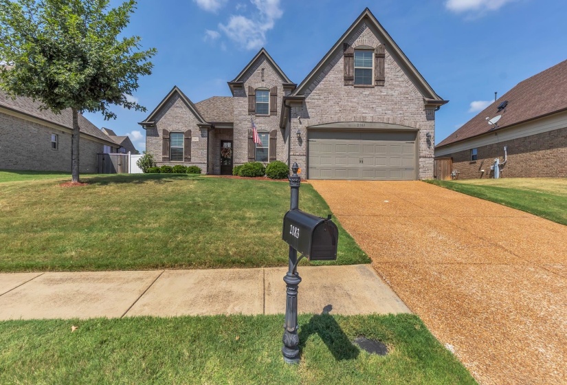 2183 COLERIDGE DR, Cordova, Tennessee 38016, 4 Bedroom Bedrooms, 7 Room Rooms,3 BathroomBathrooms,Residential,For Sale,COLERIDGE,0,10229404
