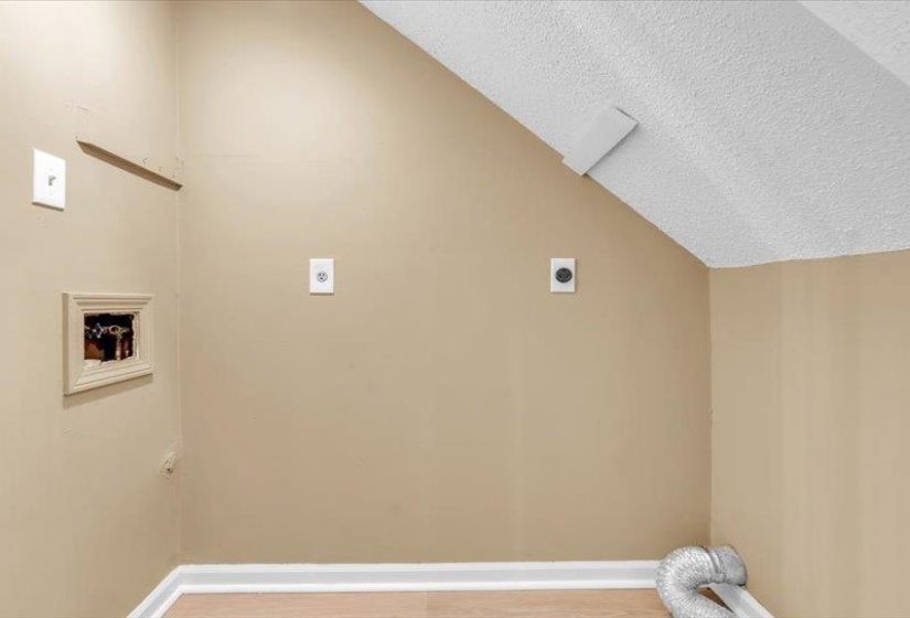 4789 TOWNHOUSE WAY, Memphis, Tennessee 38118, 3 Bedroom Bedrooms, 5 Room Rooms,2 BathroomBathrooms,Residential,For Sale,TOWNHOUSE,0,10229407