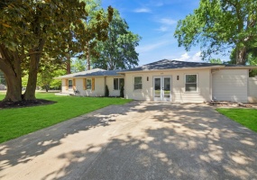 232 PERKINS RD, Memphis, Tennessee 38117, 3 Bedroom Bedrooms, 7 Room Rooms,2 BathroomBathrooms,Residential,For Sale,PERKINS,0,10229409 232 PERKINS RD, Memphis, Tennessee 38117, 3 Bedroom Bedrooms, 7 Room Rooms,2 BathroomBathrooms,Residential,For Sale,PERKINS,0,10229409