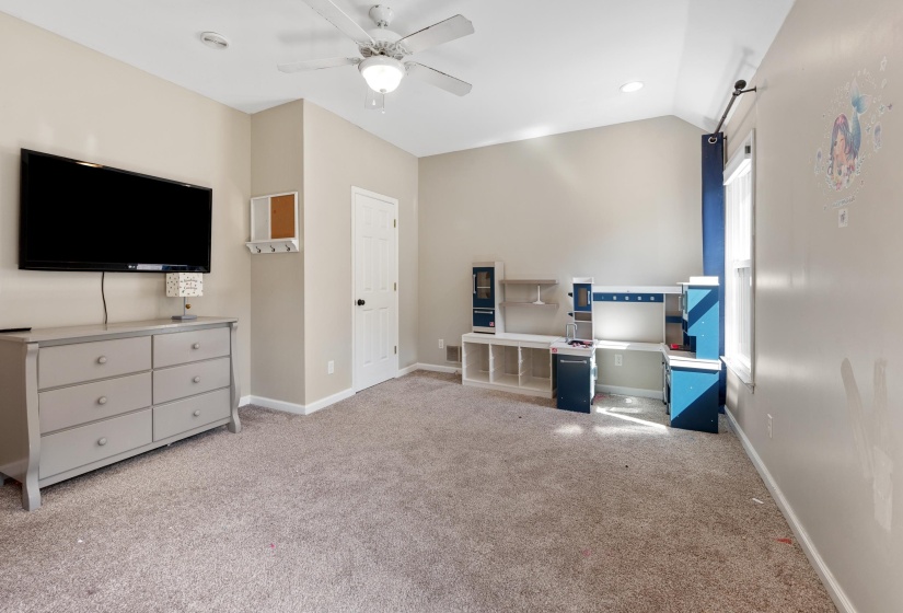 4928 VALLEY BIRCH DR, Bartlett, Tennessee 38002, 5 Bedroom Bedrooms, 13 Room Rooms,4.1 BathroomBathrooms,Residential,For Sale,VALLEY BIRCH,0,10229413