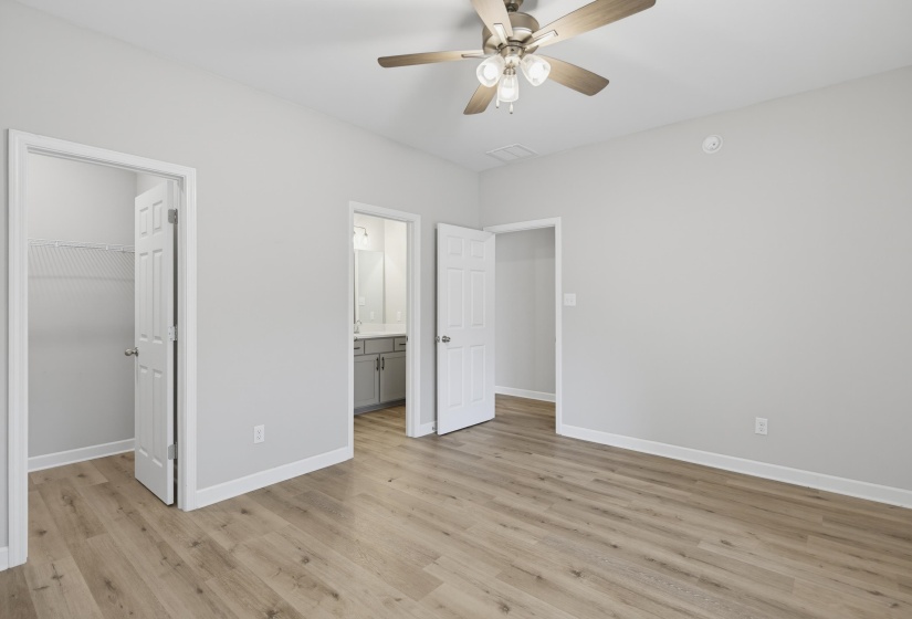 649 PATTERSON ST, Memphis, Tennessee 38111, 3 Bedroom Bedrooms, 5 Room Rooms,3 BathroomBathrooms,Rental Properties,For Sale,PATTERSON,0,10229444